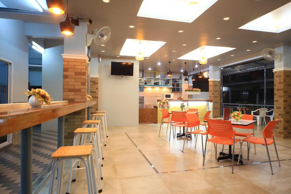 Paragon One Residence Bangkok Buitenkant foto
