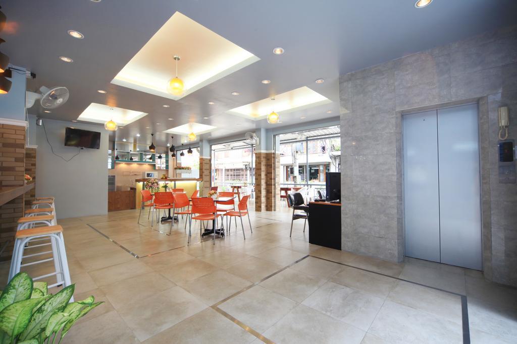 Paragon One Residence Bangkok Buitenkant foto