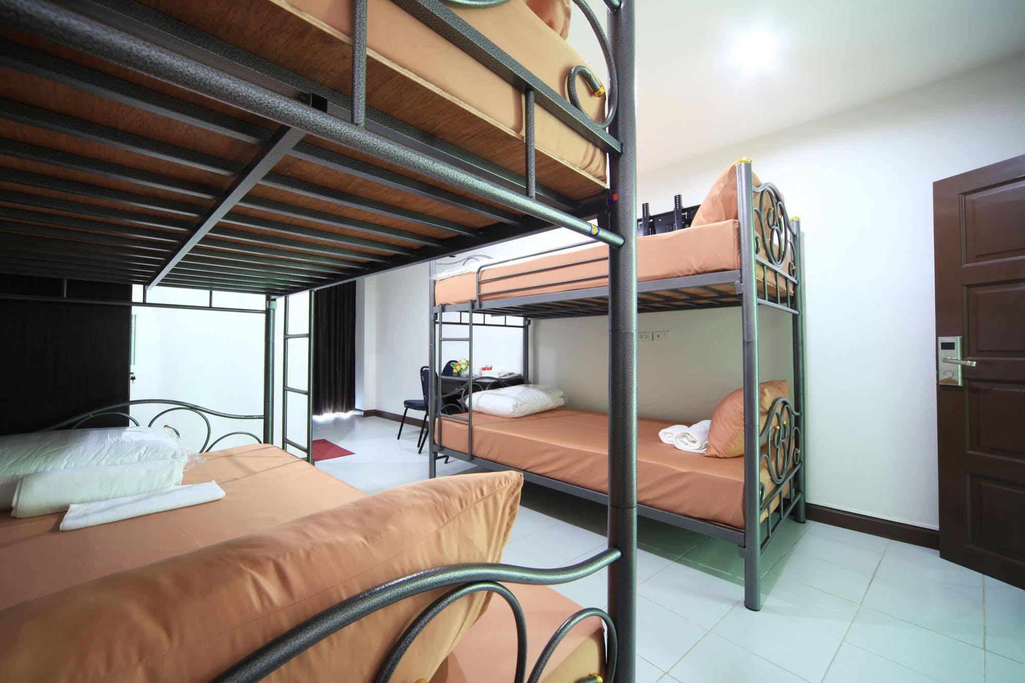 Paragon One Residence Bangkok Buitenkant foto